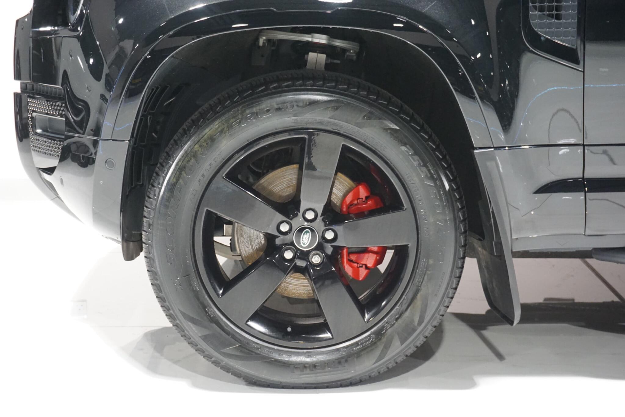 Land Rover Defender 90 3.0 D250 MHEV X-Dynamic HSE SUV 3dr Diesel Auto 4WD Euro 6 (s/s) (250 ps)